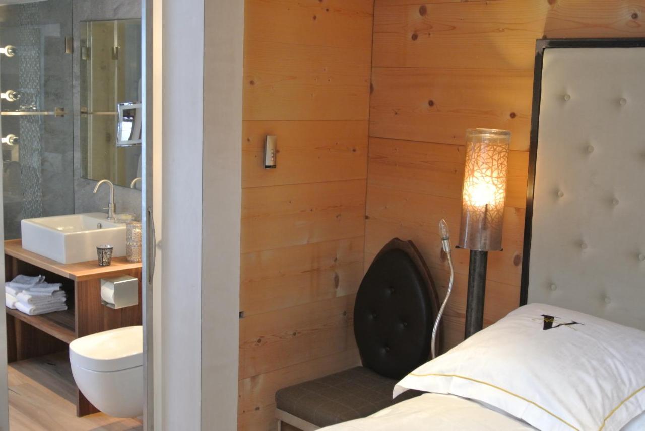 Backstage Hotel Chalet Rooms Zermatt Buitenkant foto